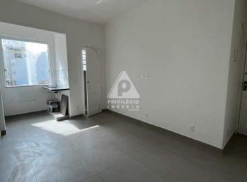 Apartamento · 21m² · 1 Quarto · Studio Reformado à venda em Laranjeiras