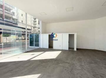 Comercial · 90m² · 3 Vagas · Loja a venda no Centro de Guarapari/ ES.
