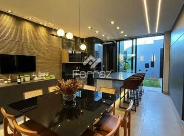Casa · 205m² · 3 Quartos · 2 Vagas · Casa à venda, 3 quartos, 1 suíte, 2 vagas, Jardim Patrícia - Uberlândia/MG