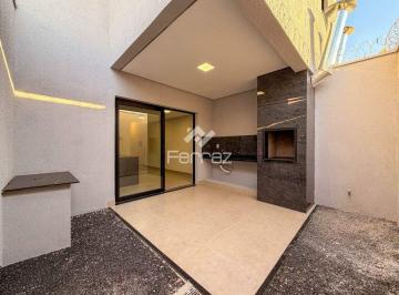Casa · 150m² · 3 Quartos · 2 Vagas · Casa à venda, 3 quartos, 2 suítes, 2 vagas, Santa Rosa - Uberlândia/MG