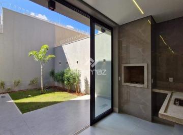 Casa · 168m² · 3 Quartos · 2 Vagas · Casa à venda, 3 quartos, 1 suíte, 2 vagas, Praça Alto Umuarama - Uberlândia/MG