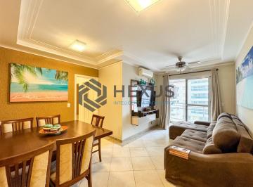 Foto · Apartamento reformado com varanda e lazer a 150m da praia nas Pitangueiras, Guar