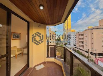 Foto · Apartamento reformado com varanda e lazer a 300m da praia na Enseada, Guarujá
