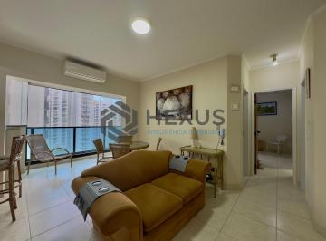 Foto · Flat reformado com varanda gourmet e lazer a 1 quadra da praia nas Pitangueiras,