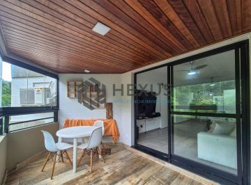 Foto · Apartamento com varanda e lazer a 1 quadra da praia nas Pitangueiras, Guarujá