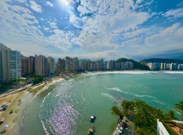 Foto · Apartamento frente mar reformado com varanda vista mar e lazer no Jardim Astúria