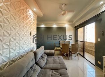 Foto · Apartamento reformado com varanda vista mar e lazer a 600m da praia na Enseada,
