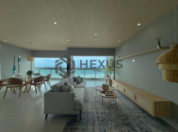 Foto · Apartamento reformado frente mar com varanda e lazer na Praia das Pitangueiras