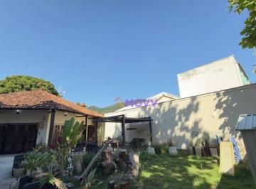 44e31f4fd771a59cf24a74c812bcbc508da3d396 · Casa à venda, 390 m² de área por R$ 990.000 - São Francisco - Niterói/RJ