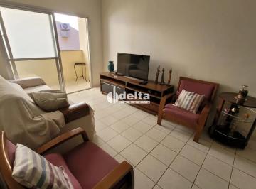 Apartamento · 104m² · 3 Quartos · 1 Vaga · Apartamento com 3 quartos sendo 1 suíte disponível para venda no bairro Saraiva em Uberlândia-MG