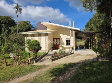 Casa · 160m² · 3 Quartos · 3 Vagas · Casa mobiliada com 3 dormitórios e 4.000m² em Rancho Queimado