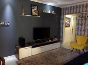 Casa · 4 Quartos · Casa com Edícula e Salão Comercial