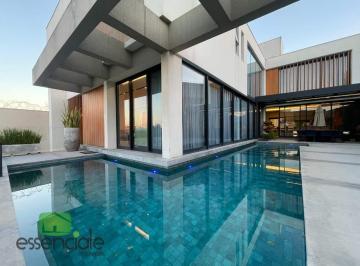Casa · 500m² · 4 Quartos · 8 Vagas · Casa de Alto Padrão em Condomínio | 500 m² | 4 Suítes | 6 Banheiros | 8 Vagas | Porteira Fechada | R