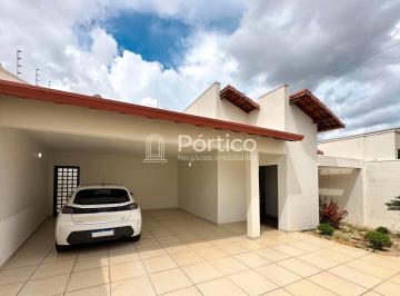 Casa · 213m² · 4 Quartos · 2 Vagas · Casa Ampla no Bairro Cidade Jardim – 3 Suítes e Excelente Potencial