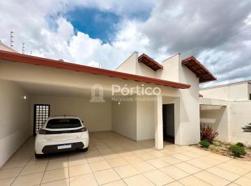 Casa · 213m² · 4 Quartos · 2 Vagas · Casa Ampla no Bairro Cidade Jardim – 3 Suítes e Excelente Potencial