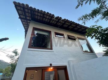 Casa · 38m² · 1 Quarto · Chalé para Locação Anual em Ilhabela – Conforto e Tranquilidade na Cocaia