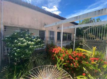 Casa · 70m² · 3 Quartos · 2 Vagas · Seu Lar dos Sonhos em Itamaracá te Espera!