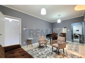 Casa · 182m² · 3 Quartos · 2 Vagas · Sobrado com 3 quartos, 2 banheiros,2 vagas de garagem, com 182m² no Bairro Nova Petrópolis-SBC