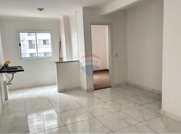 Apartamento · 42m² · 2 Quartos · "Novo Apê na Vila Progresso: Seu Refúgio Ideal!"