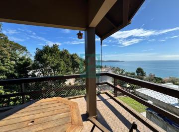 Casa · 238m² · 3 Quartos · 4 Vagas · Casa Mobiliada Com Vista Deslumbrante Para O Mar – Condomínio Panorâmico, Em Bombinhas - SC!