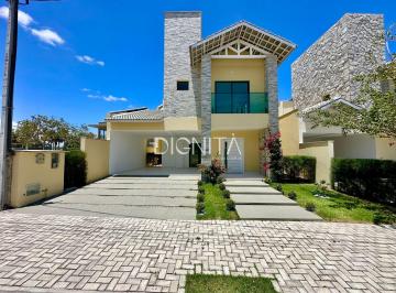 Casa · 246m² · 3 Quartos · 4 Vagas · Casa à venda em condomínio