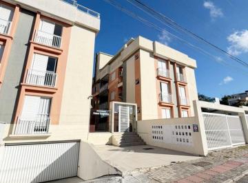 Apartamento · 66m² · 2 Quartos · 1 Vaga · 10 minutos de caminhada até a praia!