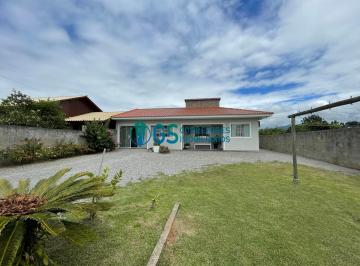Casa · 120m² · 3 Quartos · Casa com três quartos na Pinheira
