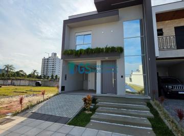 Casa · 144m² · 3 Quartos · 1 Vaga · Casa em lote com 3 dormitórios em Biguaçu