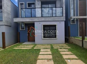 Casa · 117m² · 3 Quartos · 1 Vaga · Casa Alto Padrão no Bairro Ferraz em Garopaba-SC