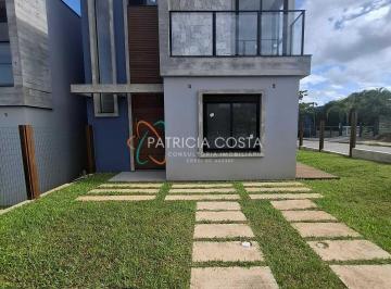 Casa · 117m² · 3 Quartos · 1 Vaga · Casa Alto Padrão no Bairro Ferraz em Garopaba-SC