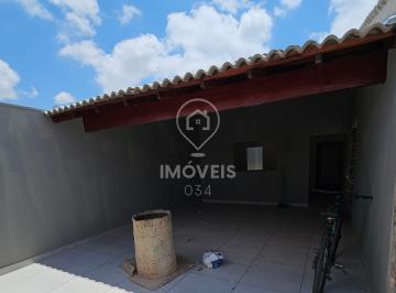 Casa · 67m² · 2 Quartos · 2 Vagas · Casa Geminada à venda no bairro Dona Adélia II