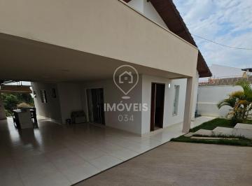 Casa · 140m² · 3 Quartos · 2 Vagas · Casa à venda no Bairro Jardim Europa IV