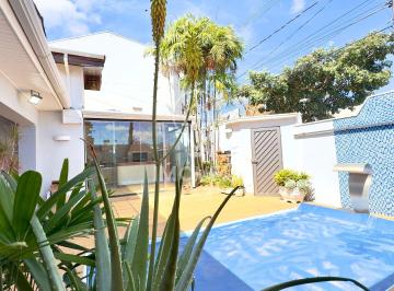 Casa · 224m² · 3 Quartos · 2 Vagas · Casa Alto Padrão - Arasol