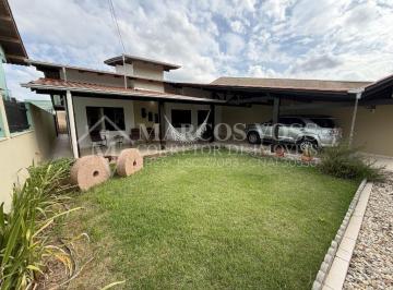 Casa · 236m² · 3 Quartos · 2 Vagas · Casa Térrea com 3 Quartos na Itoupavazinha