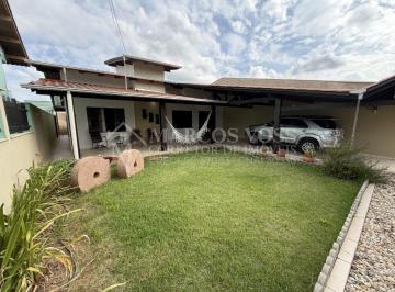 Casa · 236m² · 3 Quartos · 2 Vagas · Casa Térrea com 3 Quartos na Itoupavazinha