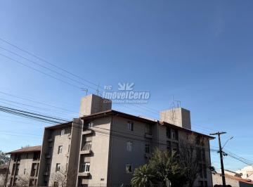 Apartamento · 40m² · 2 Quartos · 1 Vaga · Apartamento Reformado e Ensolarado a 1 Quadra do T