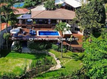 Casa · 600m² · 5 Quartos · 4 Vagas · Casa com Amplo Terreno, Potencial de Expansão à venda no Portogalo - Angra dos R