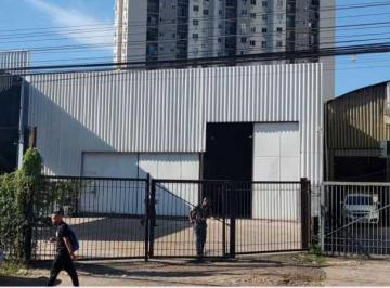 Comercial · 800m² · 10 Vagas · Galpão :  / Comercial / Curicica