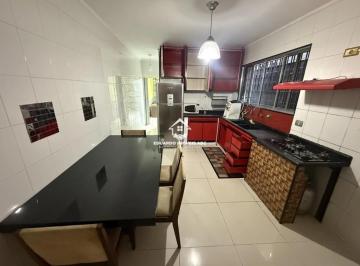 Casa · 190m² · 3 Quartos · Casa (Casa Padrão) para Locação, 3 dorm(s), 2 vaga(s), 190 m²