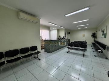 Comercial · 135m² · 2 Vagas · Conjunto comercial - 4 salas - Centro - Sao Vicente
