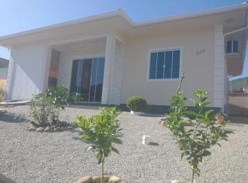 amca-1 · Casa 2 quartos em Águas Mornas com garagem acesso asfalto e localização