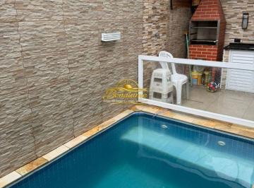xcutfj02owrjzjbmymrknwi2_md · Oportunidade! Casa á venda mobiliada com piscina em condomínio fechado- Itanhaem