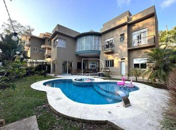 Casa · 310m² · 3 Quartos · 6 Vagas · Casa de Condomínio para venda em Parque Das Artes de 310.00m² com 3 Quartos, 1 Suite e 6 Garagens