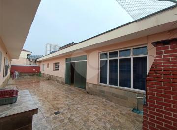 Imagem Principal · Casa à venda com 3 quartos, sendo 2 suítes, em Vila Rosália, Guarulhos