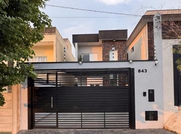 Casa · 130m² · 3 Quartos · 2 Vagas · Casa Alto Padrão villas do Jaguari