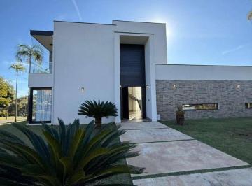 d83372adc6a230d8f566690672ead703d3379d21 · Linda Casa à venda no Condomínio Lago Azul, em Araçoiaba da Serra/SP