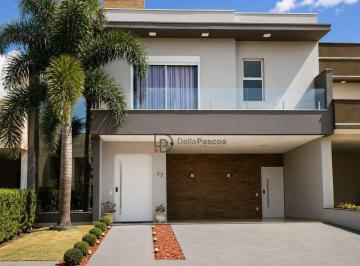 dbcd1cacdfc53fea492977774eb416d37b085742 · Sobrado com 3 suítes à venda, 211 m² por R$