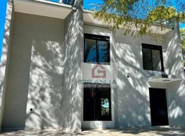 2bc2df57472242c1fbd81c9745822376b03e744a · Casa com 3 dormitórios à venda, 297 m² por R$ 1.750.000,00 - Pinus Park - Cotia/SP