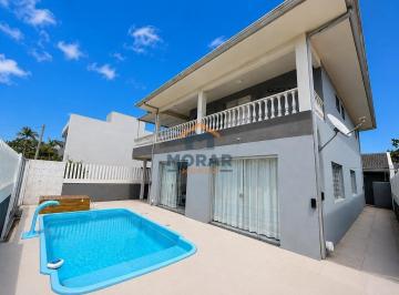 Casa · 260m² · 4 Quartos · 2 Vagas · Sobrado com piscina em Santa Terezinha