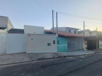 Casa de 2 quartos, São José dos Campos · Oportunidade, Casa Térrea, Jardim Santa Julia, 2 Dormitórios (1 Suíte), Quintal Grande, 4 Garagem